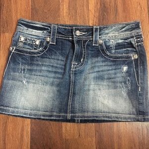 Miss Me Jean Skirt size 27